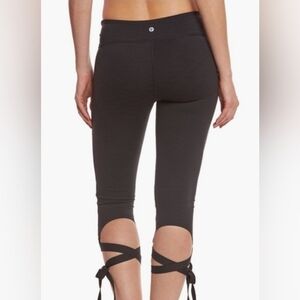 Manduka Black Cropped Leggings with Tie Detail